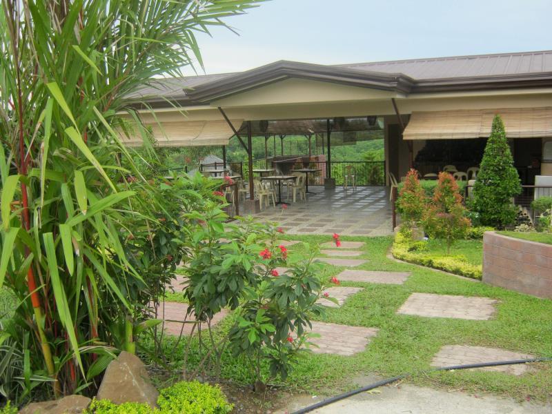 D'Leonor Inland Resort & Adventure Park Davao ภายนอก รูปภาพ